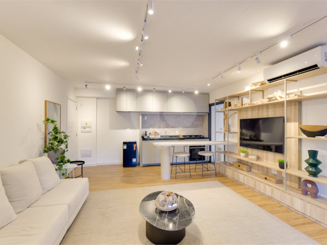 Apartamento à venda com 3 quartos, sendo 1 suíte,  em Jardim Marajoara, São Paulo, SP