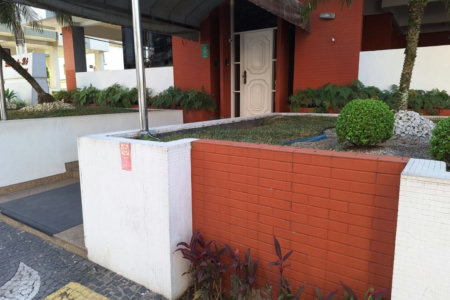 Apartamento com 3 dormitórios à venda, 104 m² por R$ 740.000,00 - Ponta da Praia - Santos/SP