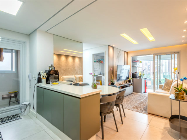 Apartamento à venda com 2 quartos, sendo 1 suíte,  em Chácara Santo Antônio (zona Sul), São Paulo, SP