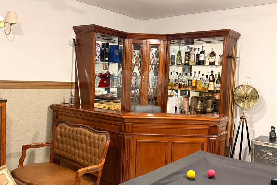 Casa à venda com 4 quartos, sendo 1 suíte,  no condomínio Alpes da Cantareira, Mairiporã - SP