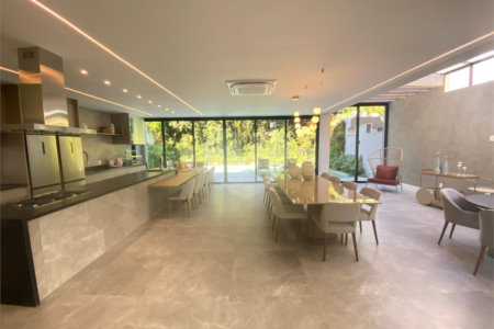 Duplex à venda com 6 suítes em Riviera, Bertioga, SP
