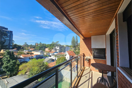Apartamento para alugar com 3 quartos, sendo 1 suíte, em Alto da Boa Vista, São Paulo, SP