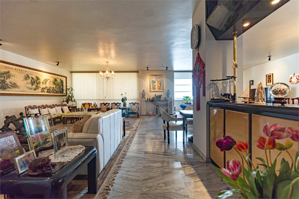 Apartamento à venda ou para alugar com 4 quartos, sendo 1 suíte,  em Jardim América, São Paulo, SP