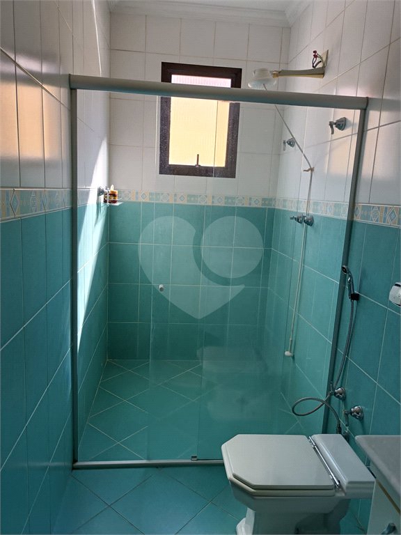 Sobrado à venda com 3 quartos, sendo 1 suíte, em Vila Paiva, São Paulo, SP