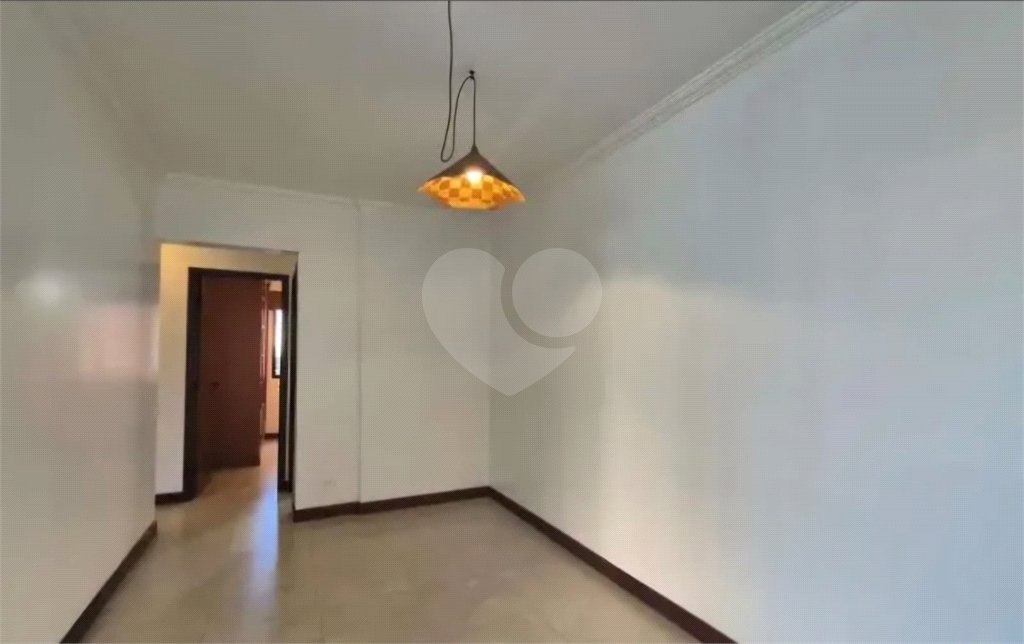 Apartamento à venda com 3 quartos, sendo 1 suíte, em Jardim das Vertentes, São Paulo, SP