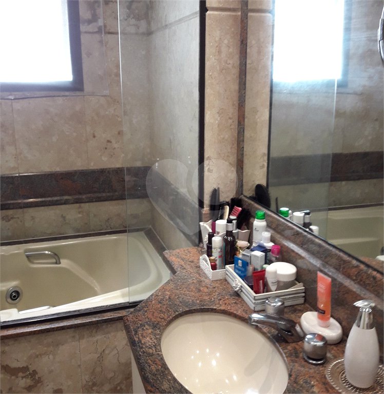 Apartamento à venda com 4 quartos, sendo 3 suítes, em Vila Andrade, São Paulo, SP