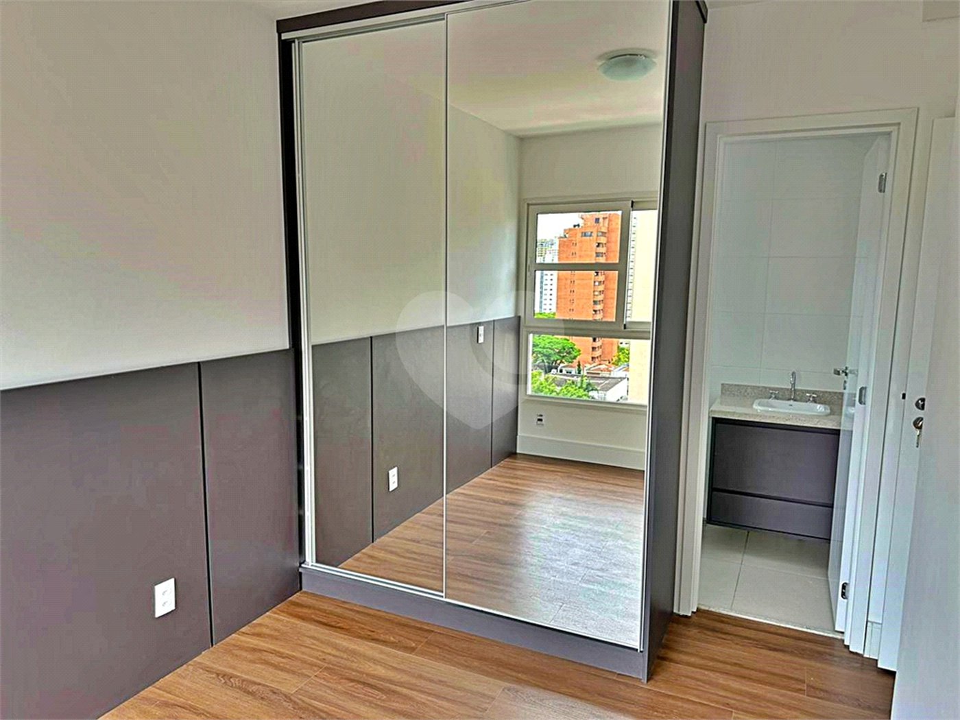 Apartamento à venda com 2 quartos, sendo 1 suíte, em Brooklin Paulista, São Paulo, SP