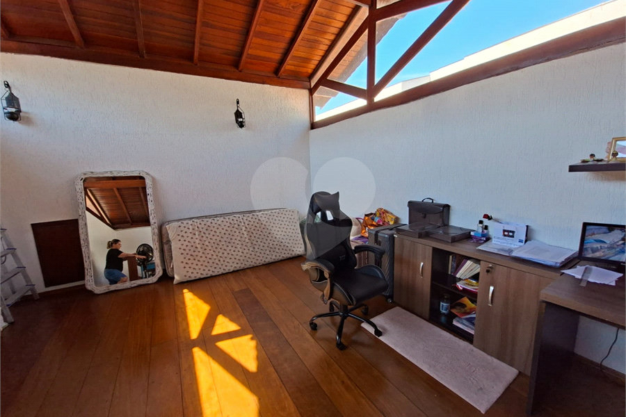 Sobrado à venda com 2 quartos, sendo 1 suíte, em Horto Florestal, São Paulo, SP