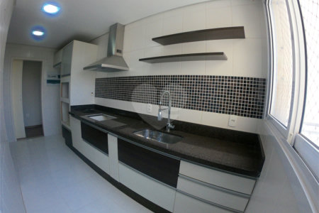 Apartamento à venda com 2 suítes em Vila Todos Os Santos, Indaiatuba, SP