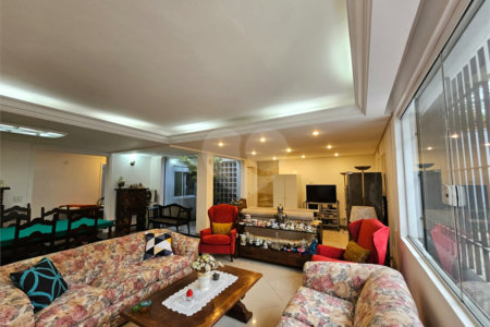 Casa Térrea à venda com 3 suítes em Alto da Boa Vista, São Paulo, SP