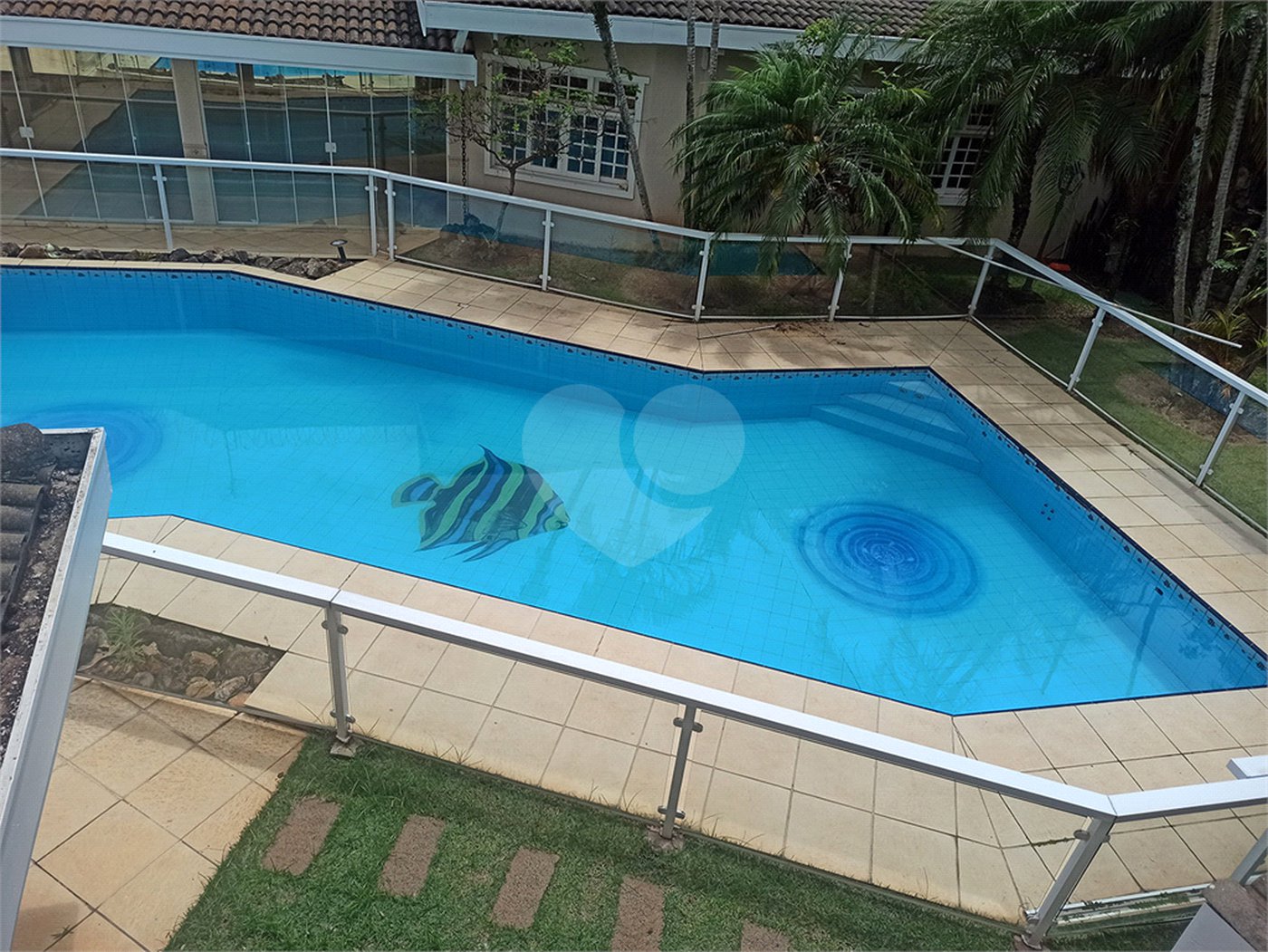 Casa à venda ou para alugar com 6 quartos, sendo 4 suítes, em Jardim Itaperi, Atibaia, SP
