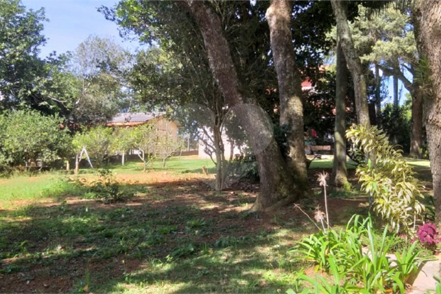 Sítio à venda com 4 quartos, sendo 2 suítes,  em Chácara Real (caucaia do Alto), Cotia, SP
