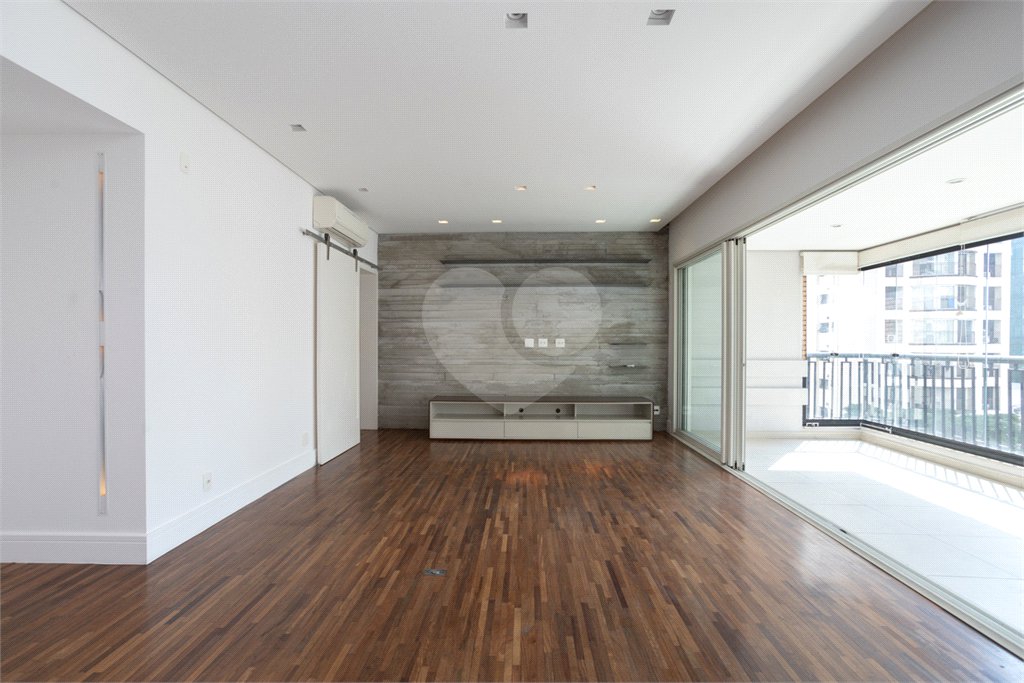 Apartamento à venda com 3 suítes em Itaim Bibi, São Paulo, SP