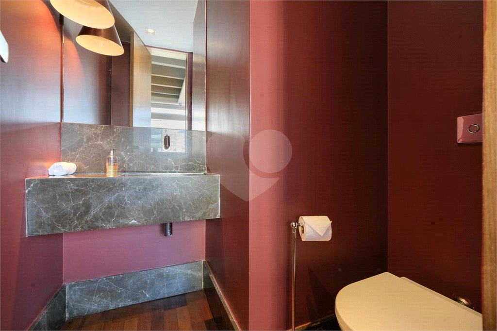 Apartamento para alugar com 3 quartos, sendo 1 suíte, em Pinheiros, São Paulo, SP
