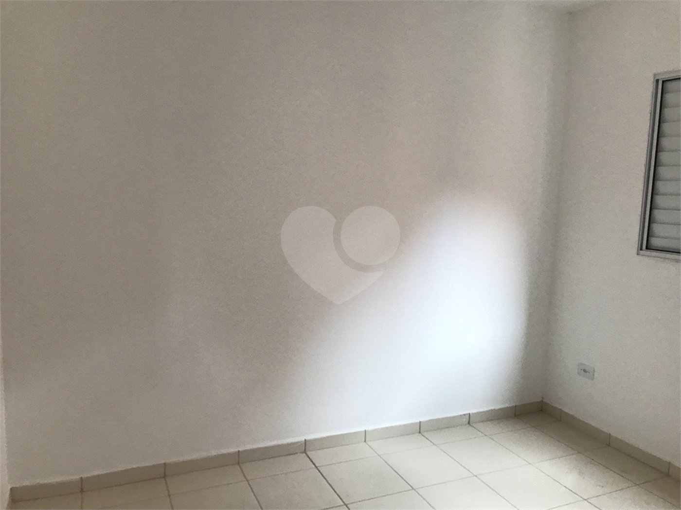 Apartamento à venda com 1 quarto em Aparecidinha, Sorocaba, SP