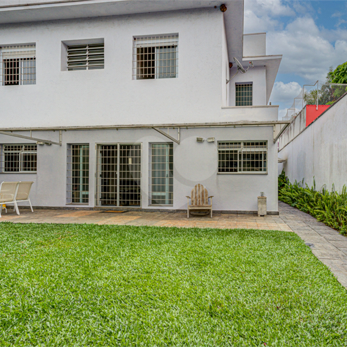 Casa de Vila à venda com 3 quartos, sendo 1 suíte,  em Granja Julieta, São Paulo, SP