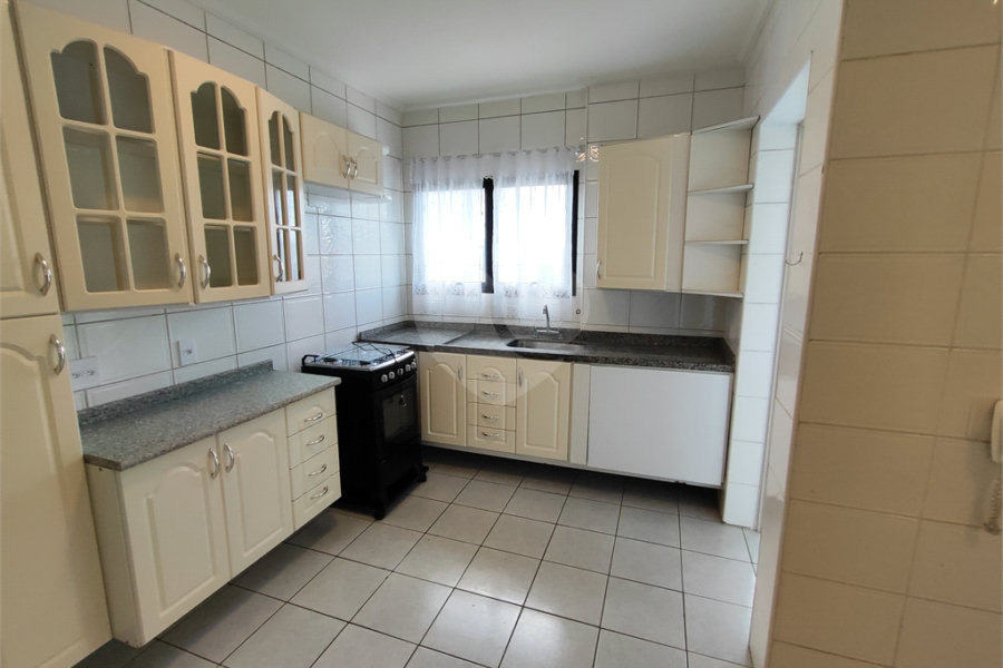 Apartamento à venda com 3 quartos, sendo 1 suíte,  em Vila Ester (zona Norte), São Paulo, SP