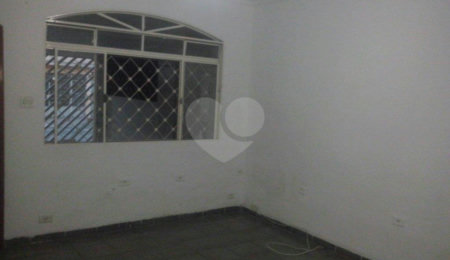 Sobrado à venda com 2 quartos em Vila Guilherme, São Paulo, SP