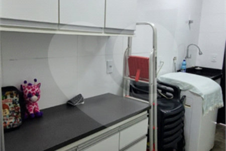Casa à venda com 3 quartos, sendo 1 suíte, no condomínio Villas Mabel, Ribeirão Preto - SP