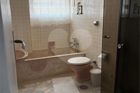 Apartamento à venda com 3 quartos, sendo 1 suíte, em Pinheiros, São Paulo, SP