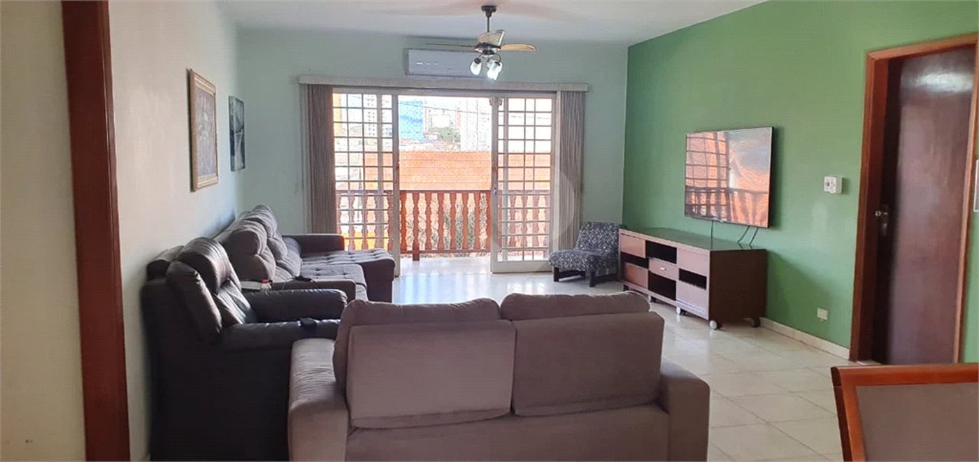Casa Residencial ou Comercial para alugar em Piracicaba - SP.