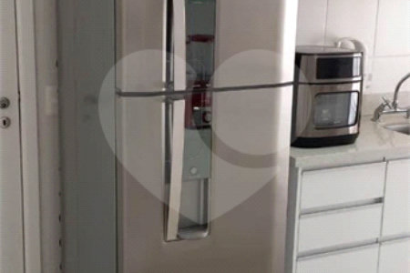Apartamento à venda com 3 quartos, sendo 1 suíte,  em Parque Santana, Mogi das Cruzes, SP