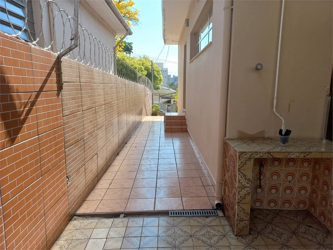 Casa à venda com 3 quartos, sendo 2 suítes, em Jaguaré, São Paulo, SP