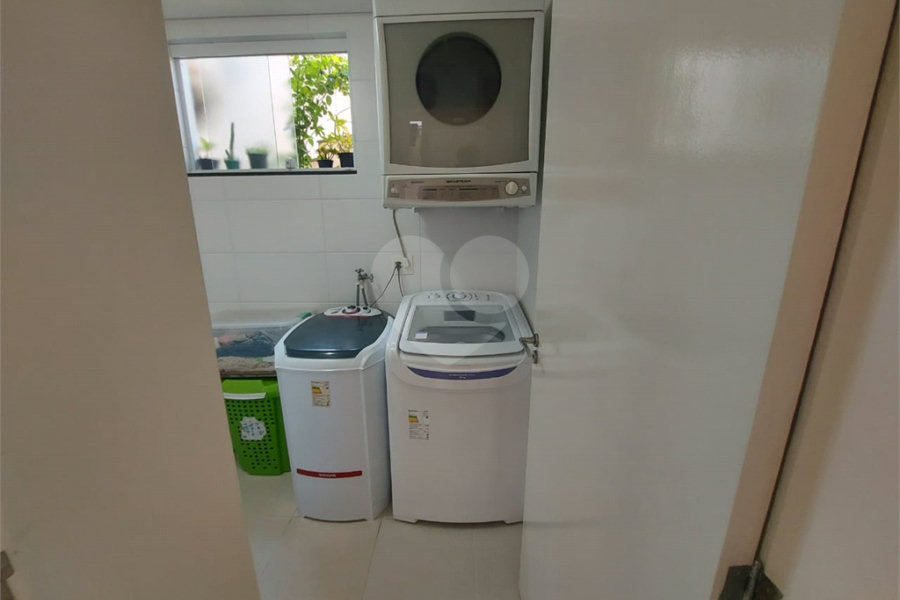 Casa à venda com 3 suítes em Santa Terezinha, São Bernardo do Campo, SP