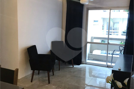 Apartamento na Consolação com 97m², 3 dormitórios, 1 vaga, próximo a Av. Paulista e estação de metrô