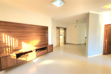 Casa à venda com 3 quartos, sendo 1 suíte, no condomínio Bouganville, Araraquara - SP