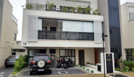 Casa à venda com 3 quartos, sendo 2 suítes,  no condomínio Outside Authentic Residences, Rio de Janeiro - RJ