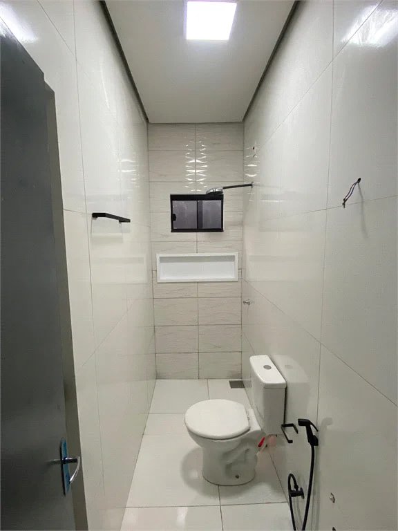 Casa à venda com 2 quartos, sendo 1 suíte,  em Nazaré, Balsas, MA