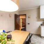 Sobrado à venda com 5 quartos, sendo 4 suítes, em Vila Galvão, Guarulhos, SP
