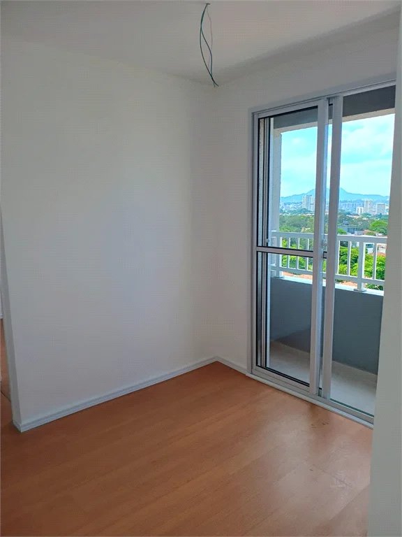 Apartamento à venda com 2 quartos em Vila Ipojuca, São Paulo, SP