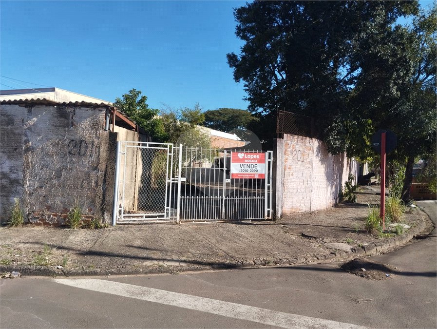 Terreno à venda com 1 quarto em Jardim Jóckei Club a, São Carlos, SP