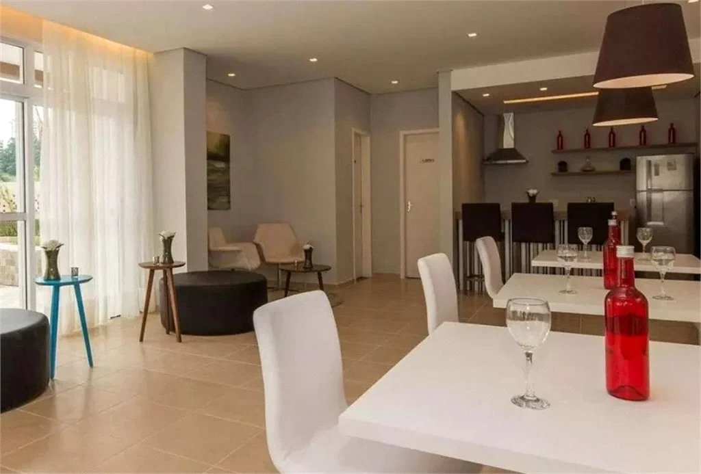 Apartamento à venda com 2 quartos, sendo 1 suíte, em Fazenda Morumbi, São Paulo, SP
