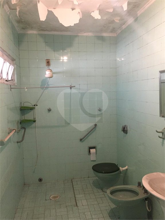 Casa Térrea à venda com 3 quartos, sendo 1 suíte, em Santana, São Paulo, SP