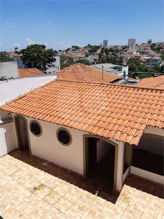 Sobrado à venda com 3 quartos, sendo 2 suítes,  em Vila Paulicéia, São Paulo, SP