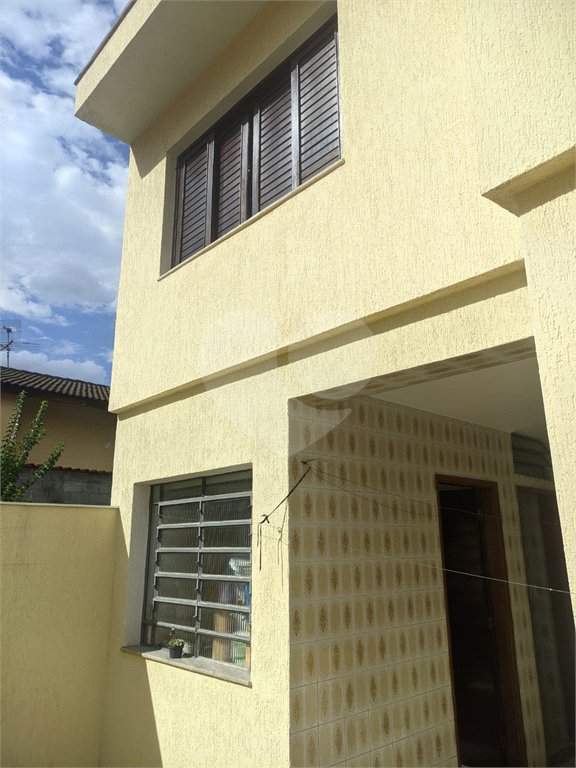 Sobrado à venda com 3 quartos, sendo 1 suíte,  em Vila Guilherme, São Paulo, SP