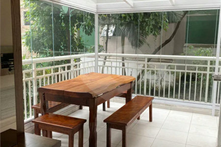 Apartamento à venda com 2 quartos, sendo 1 suíte, em Santana, São Paulo, SP