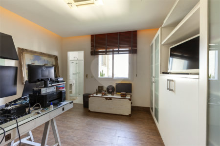 Apartamento à venda com 3 suítes em Panamby, São Paulo, SP