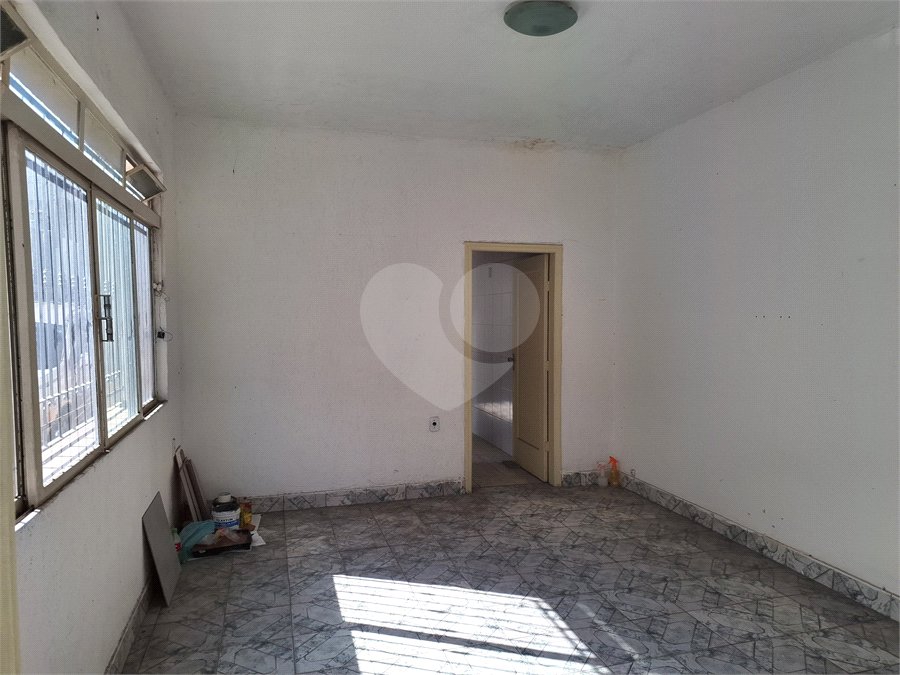 Sobrado à venda com 5 quartos, sendo 1 suíte,  em Santana, São Paulo, SP