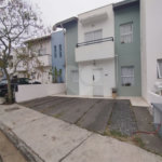 Casa à venda com 2 quartos, sendo 1 suíte, no condomínio Residencial Viva Vida, Cotia - SP