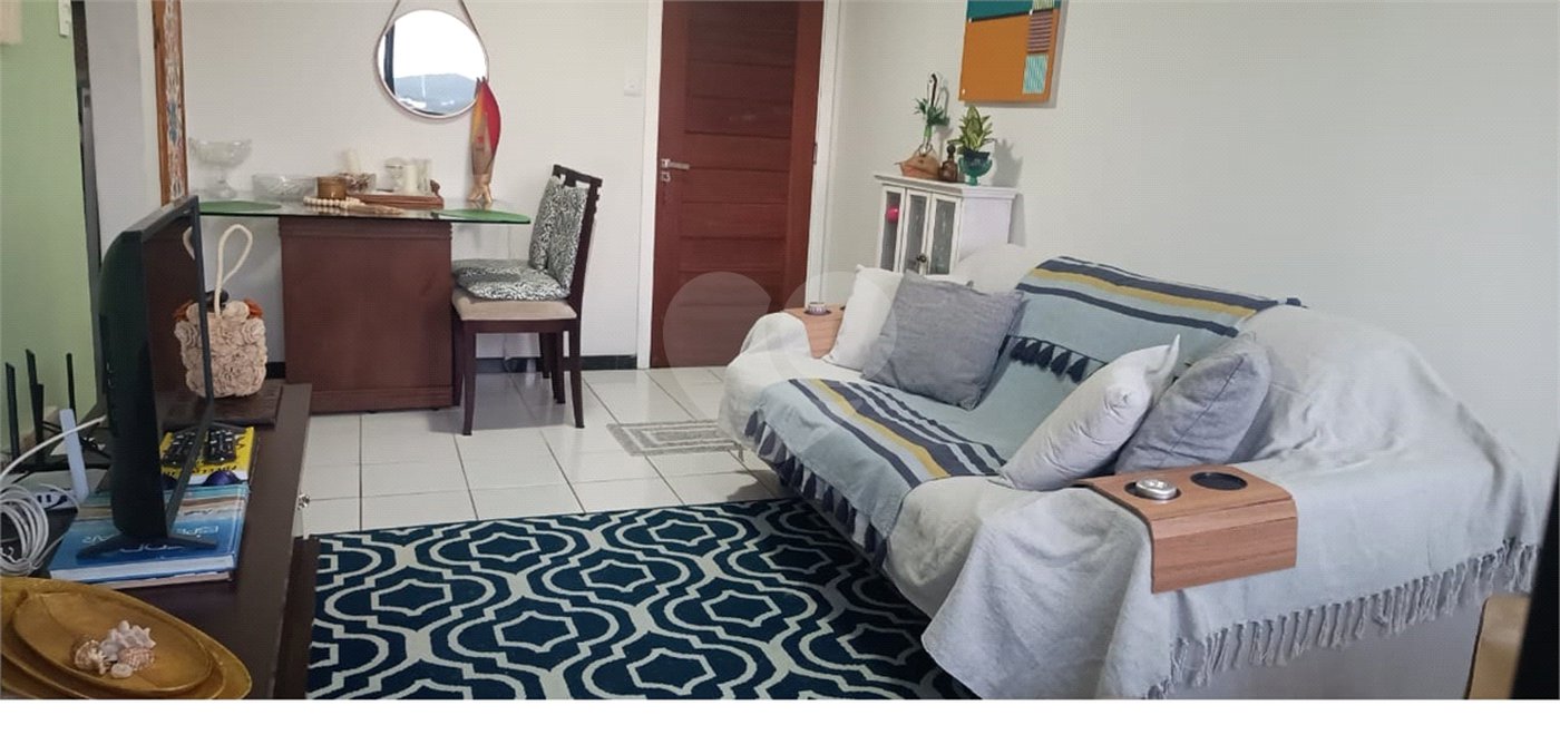 Apartamento à venda com 2 quartos em Ponta Negra, Natal, RN
