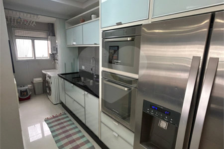 Apartamento à venda com 2 suítes em Parque Reboucas, São Paulo, SP