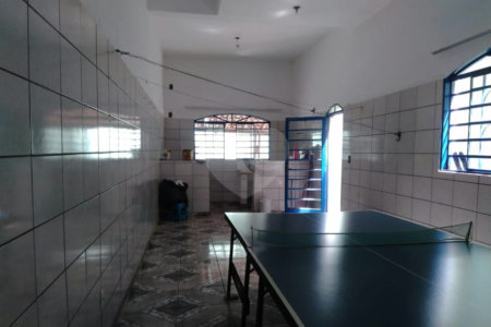 Casa à venda com 4 quartos, sendo 2 suítes, em Jardim Vila Galvão, Guarulhos, SP