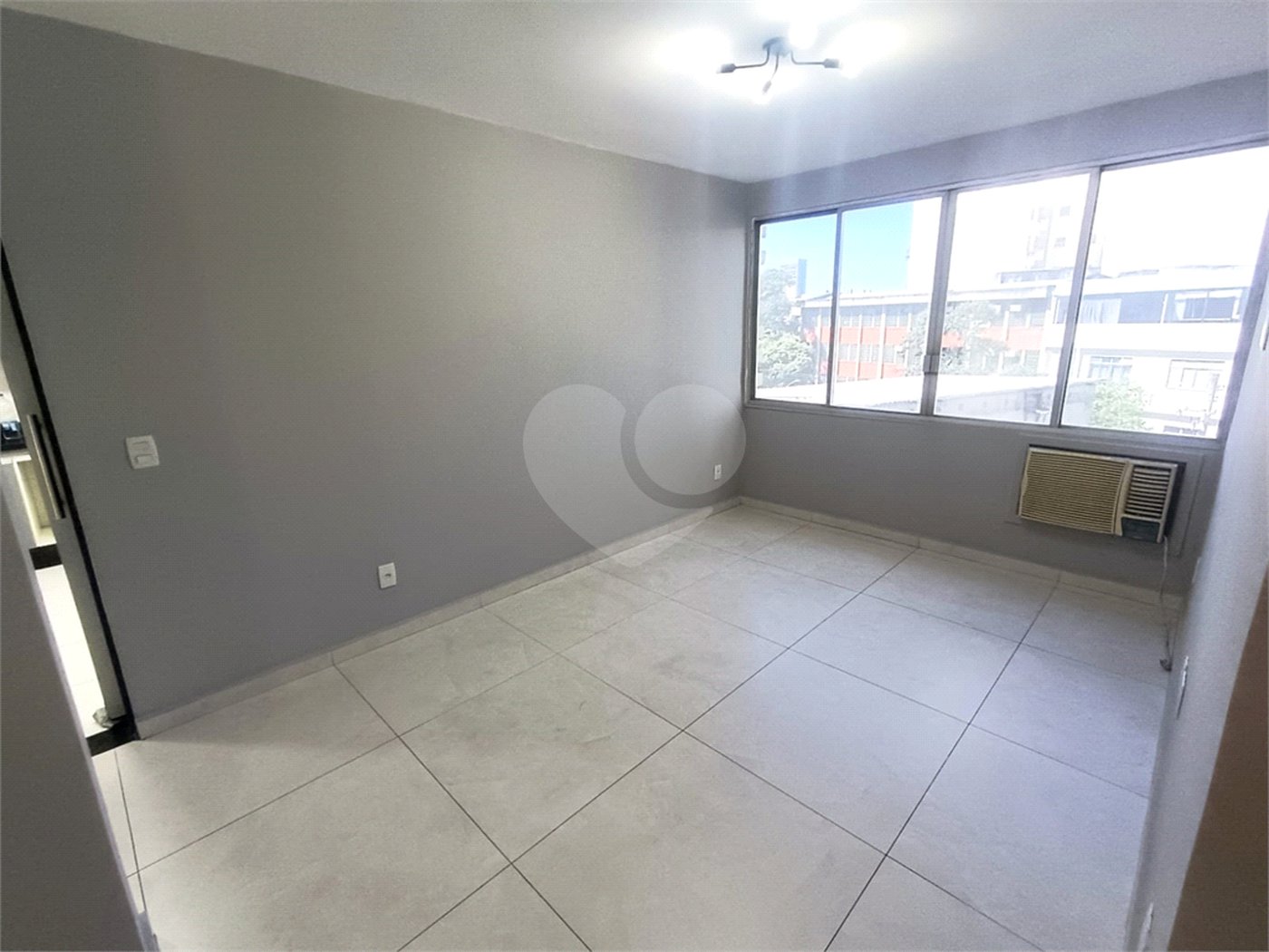 Apartamento à venda com 3 quartos, sendo 1 suíte, em Rio Comprido, Rio de Janeiro, RJ