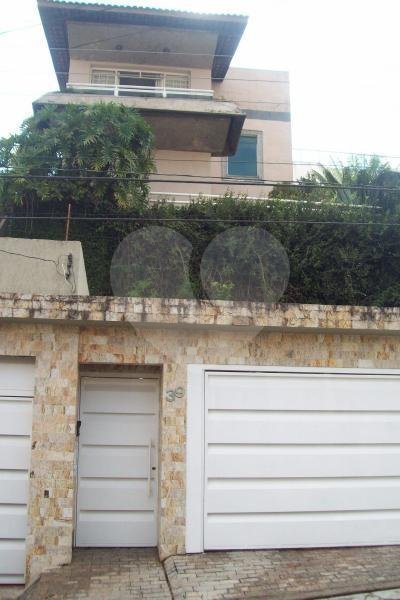 Sobrado à venda com 5 quartos, sendo 2 suítes, em Jardim São Bento, São Paulo, SP