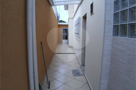 Sobrado à venda com 3 quartos, sendo 1 suíte,  em Vila Mazzei, São Paulo, SP