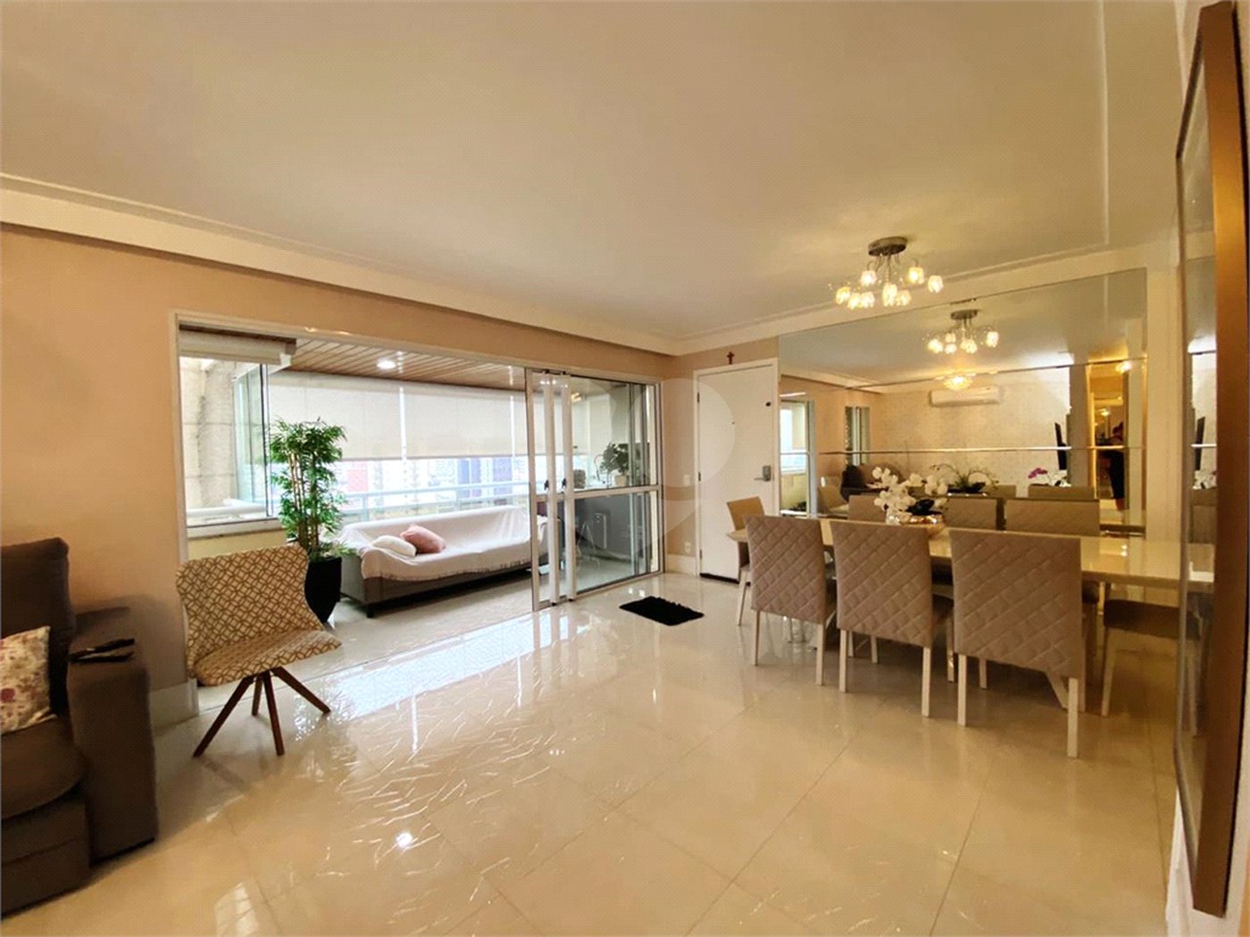 Apartamento à venda com 4 quartos, sendo 2 suítes, no Centro, Santo André, SP